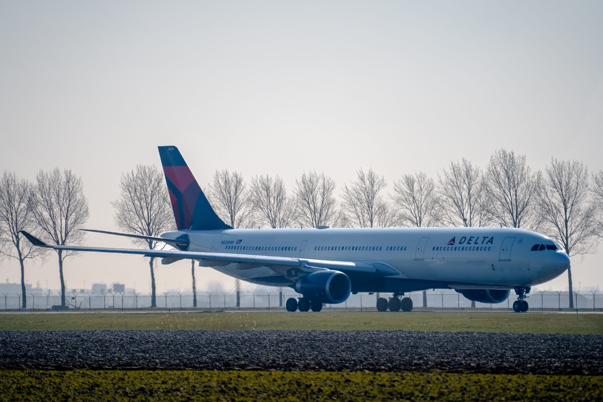 Delta Unveils Largest Ever Transatlantic Schedule In 2024 Business   Aron Marinelli 2ABPYhOxhE8 Unsplash 2048x1365 