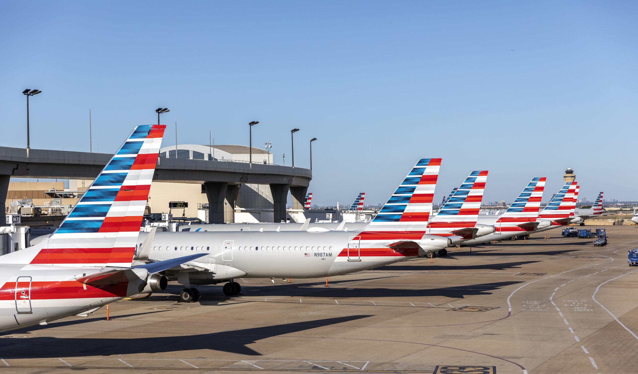 American Airlines Introduces Baggage Fees on International Basic Economy Flights Business Traveler USA