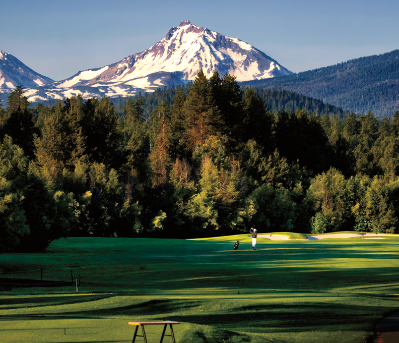 Central Oregon Is a Golfer’s Paradise