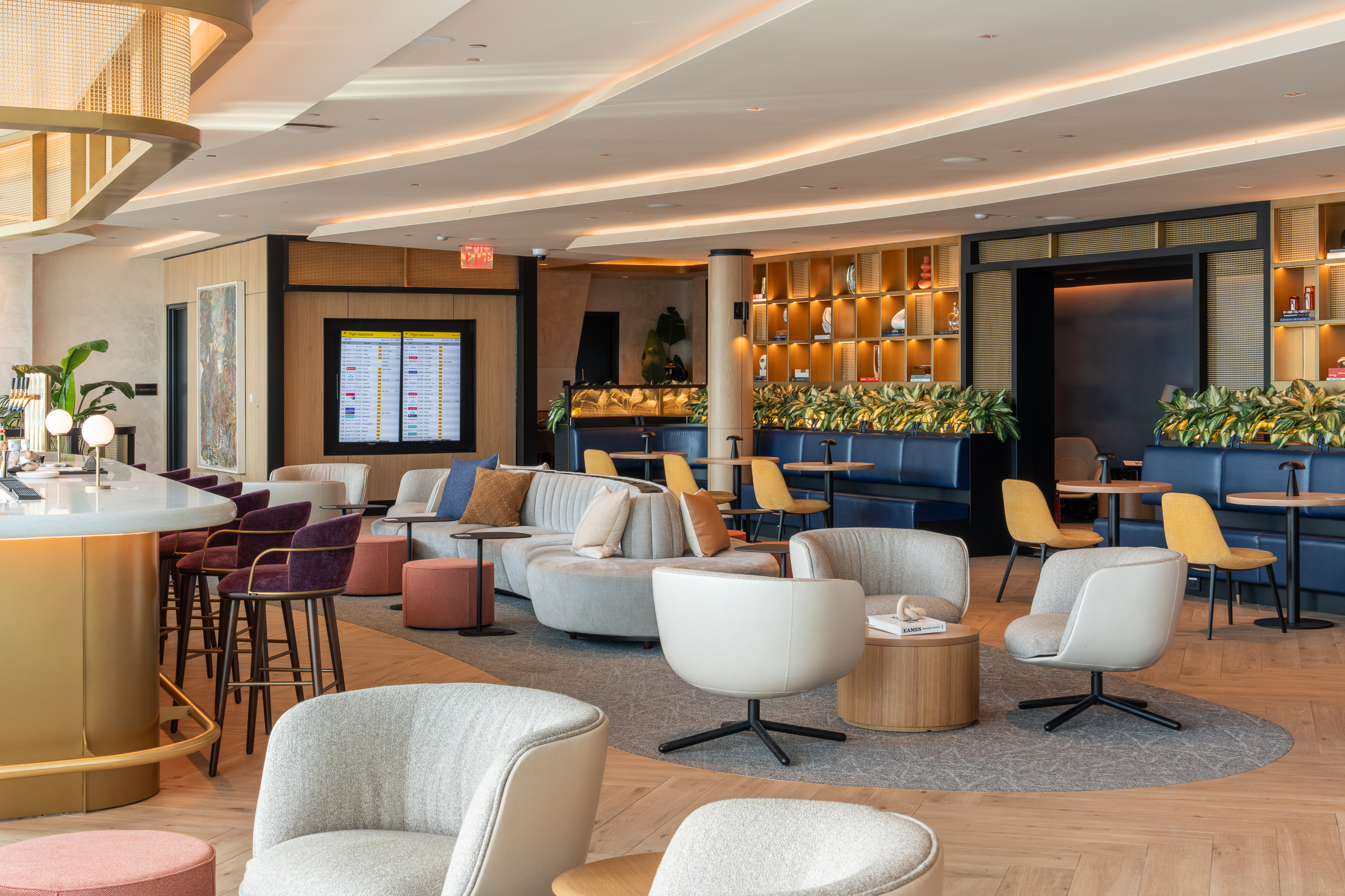 First Look: Chase Sapphire Opens Stunning Lounge at New York JFK Terminal 4