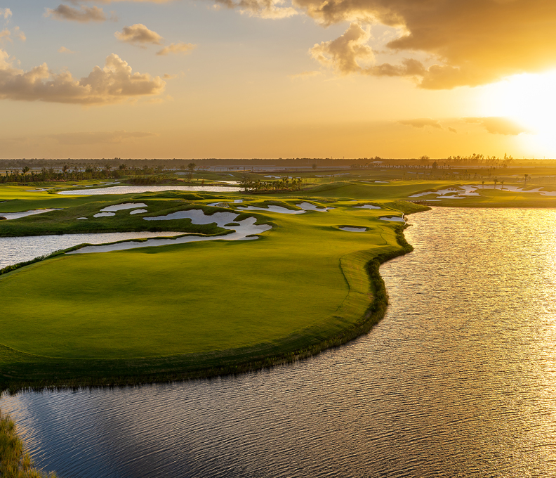 Panther National: Golf with a Touch of Gold in Palm Beach