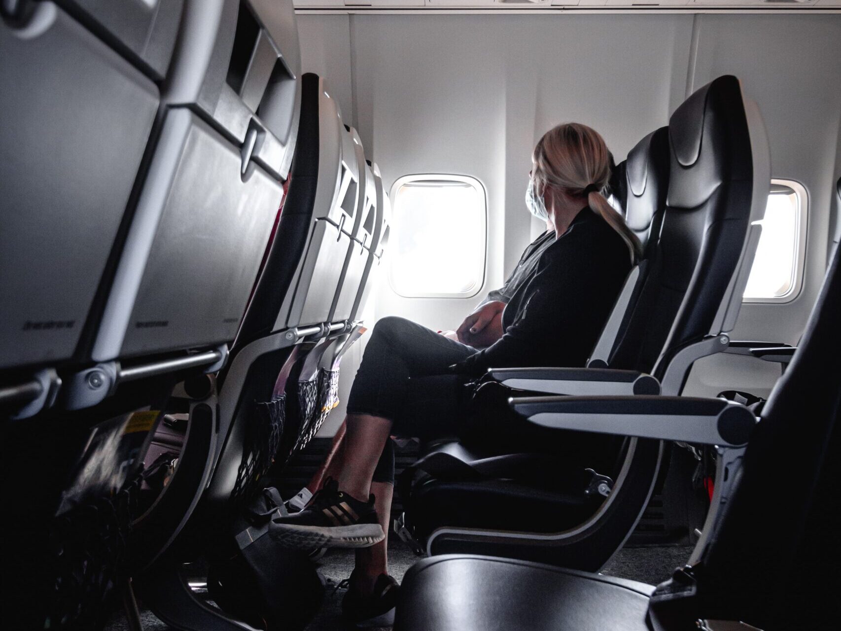 Best seats in airplane - how to maximize comfort on a long flights