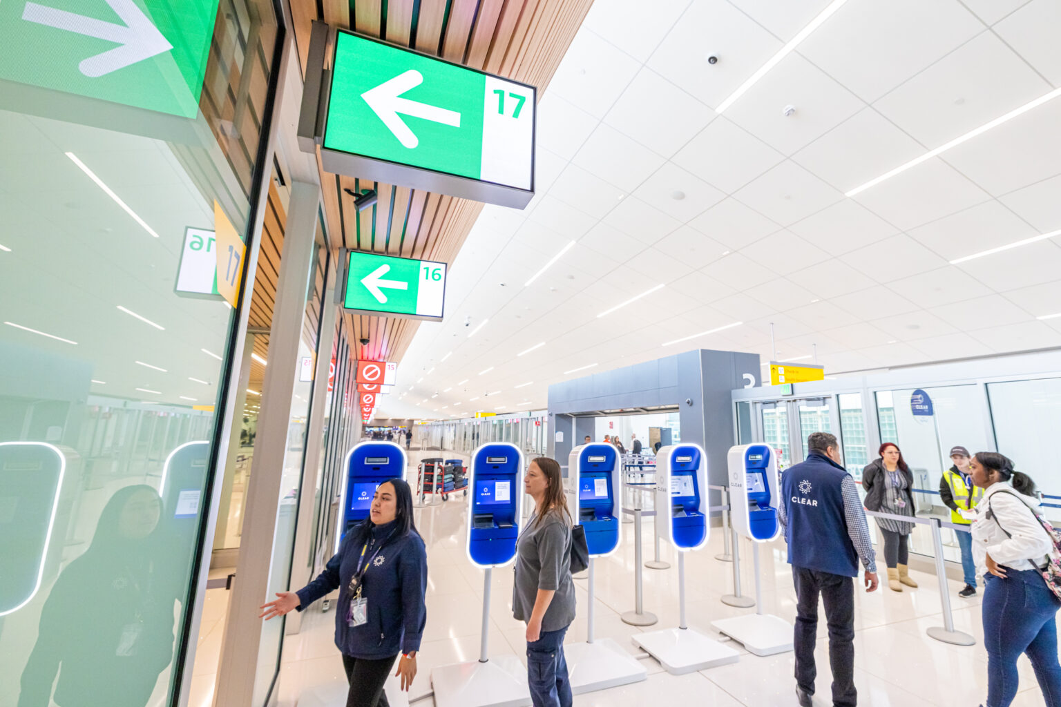 United Now Offers TSA PreCheck Facial Recognition at O'Hare and LAX ...