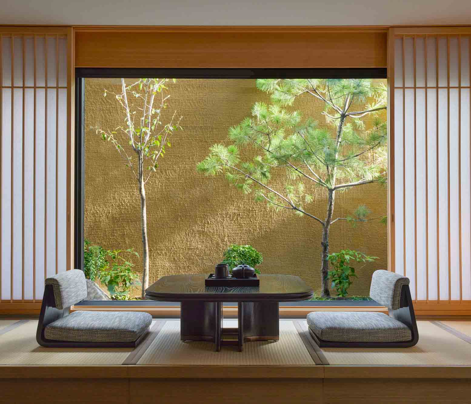 Discovering Dusit Thani Kyoto: A Harmonious Blend of Japanese and Thai Heritage